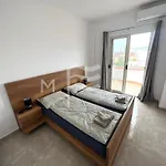Marine Jewel Retreat B52
