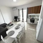 Marine Jewel Retreat B52 Appartement Golem (Tirana)